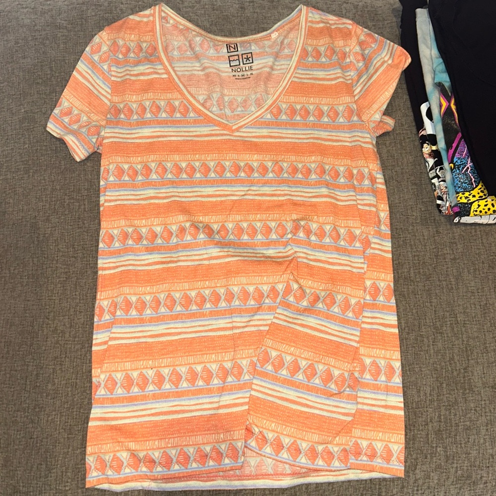 Women’s T-shirt Bundle 6pcs